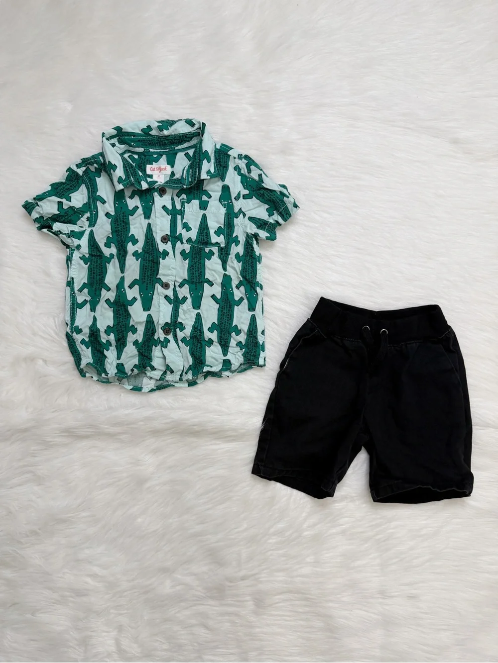 Boys Toddler Size 4T/5T BUNDLE (8) Summer Shirt & Pants Set